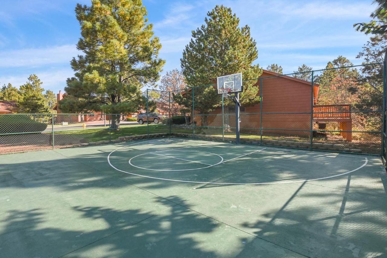 Delightful 1 Bdrm Country Club Retreat With Mt Elden Views! Villa Flagstaff Bagian luar foto